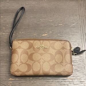 Small coach wristlet double zip closure